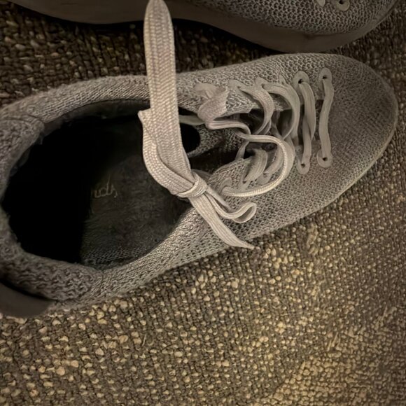 Sneakers - Picture 8 of 8